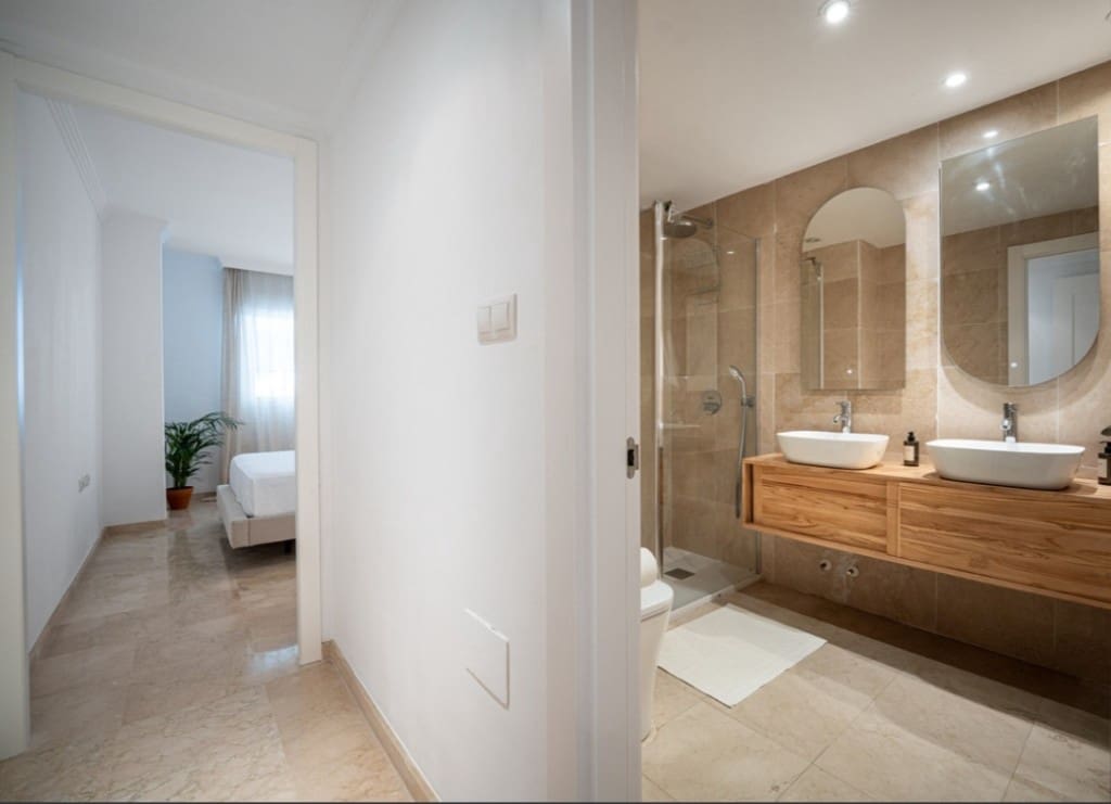 3 bedroom Apartment for sale in Marbella with pool garage - € 525,000 (Ref: 9378667)