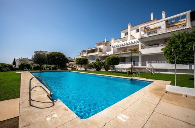 Apartamento de 3 habitaciones en Marbella en venta con piscina garaje - 525.000 € (Ref: 9378667)