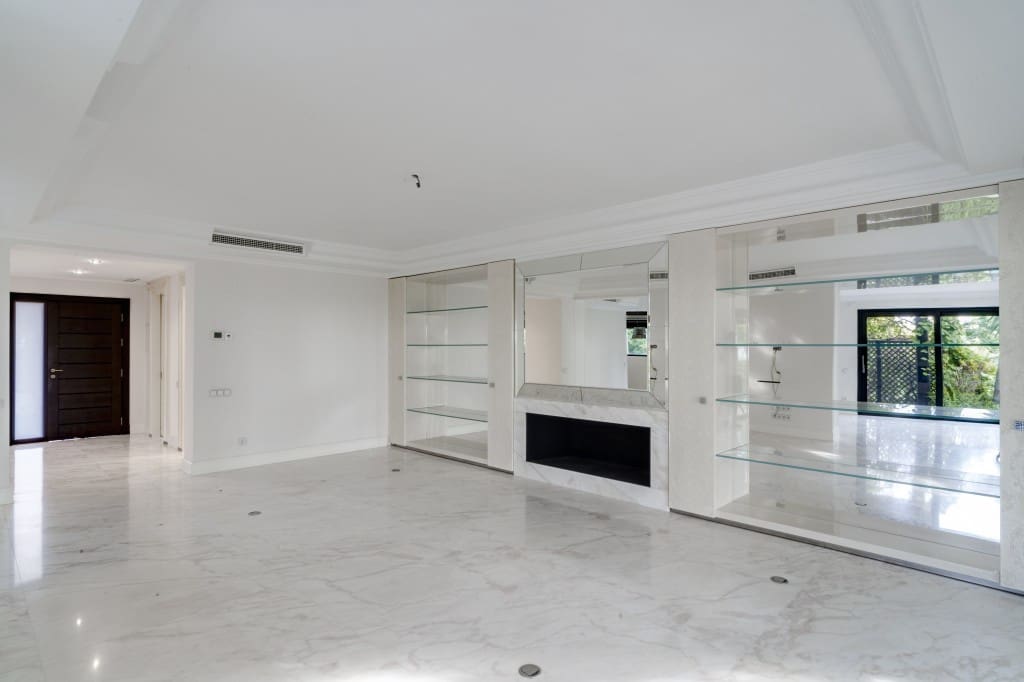 6 chambre Villa/Maison à vendre à Golden Mile avec piscine garage - 3 150 000 € (Ref: 9400318)