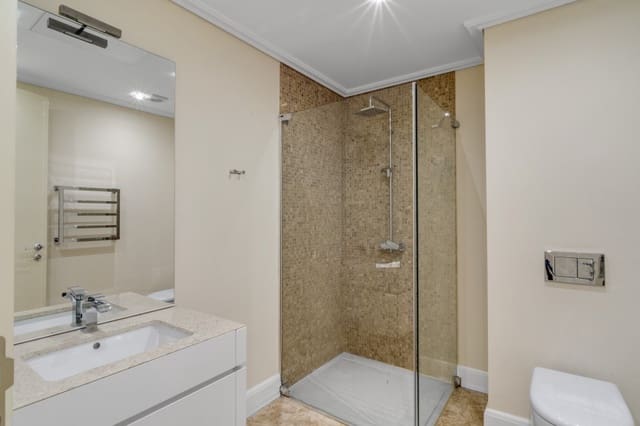 6 chambre Villa/Maison à vendre à Golden Mile, Marbella avec piscine garage - 3 150 000 € (Ref: 9400318)