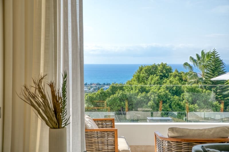 4 bedroom Apartment for sale in Golden Mile with pool - € 3,950,000 (Ref: 9400320)