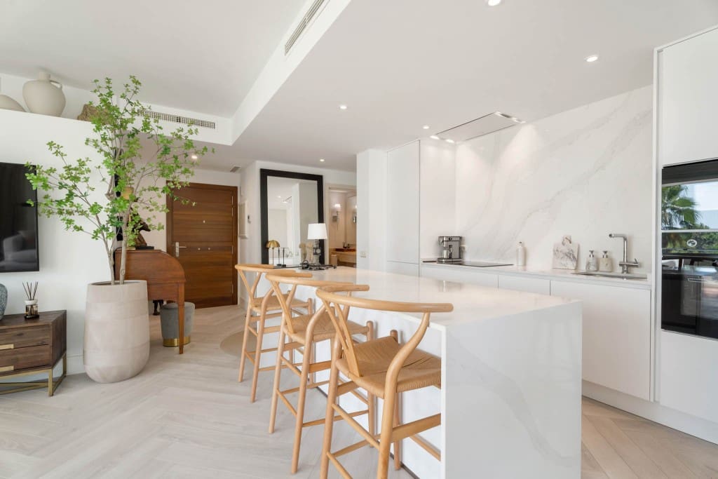 3 chambre Appartement à vendre à Casares avec piscine - 610 000 € (Ref: 9402834)