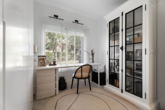 3 chambre Appartement à vendre à Casares avec piscine - 610 000 € (Ref: 9402834)