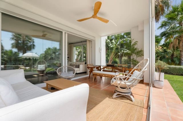 3 chambre Appartement à vendre à Casares avec piscine - 610 000 € (Ref: 9402834)