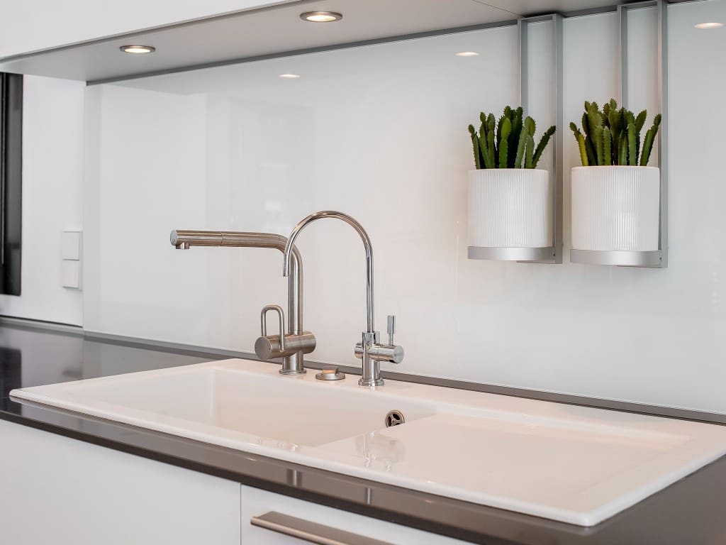 6 bedroom Villa for sale in Marbella with pool garage - € 6,500,000 (Ref: 9432967)