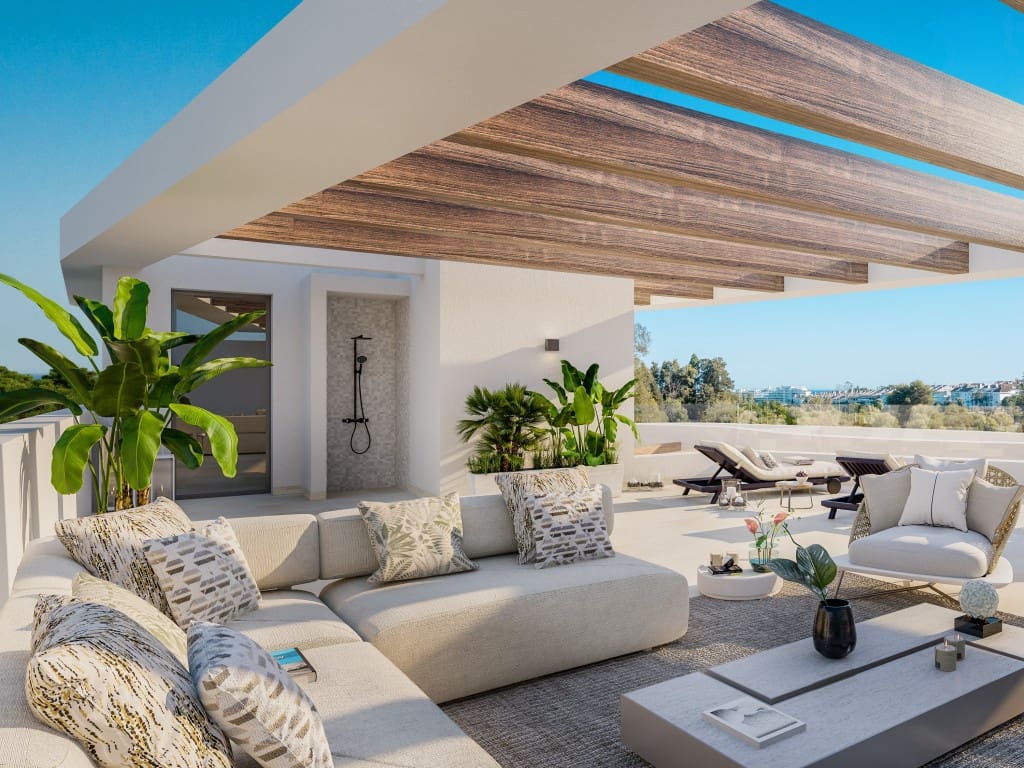 3 bedroom Penthouse for sale in San Pedro de Alcantara with pool - € 1,450,000 (Ref: 9439624)