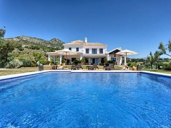 5 slaapkamer Villa te koop in Benahavis met zwembad garage - € 3.995.000 (Ref: 9560812)
