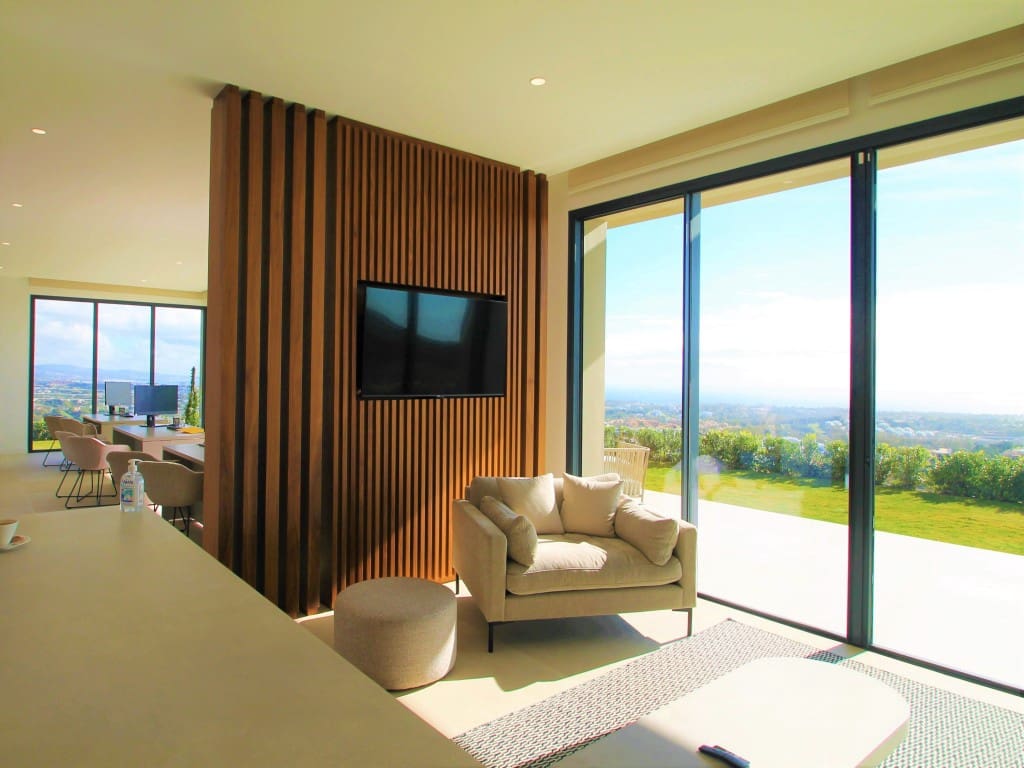 3 slaapkamer Villa te koop in Benahavis met zwembad - € 2.750.000 (Ref: 9560813)