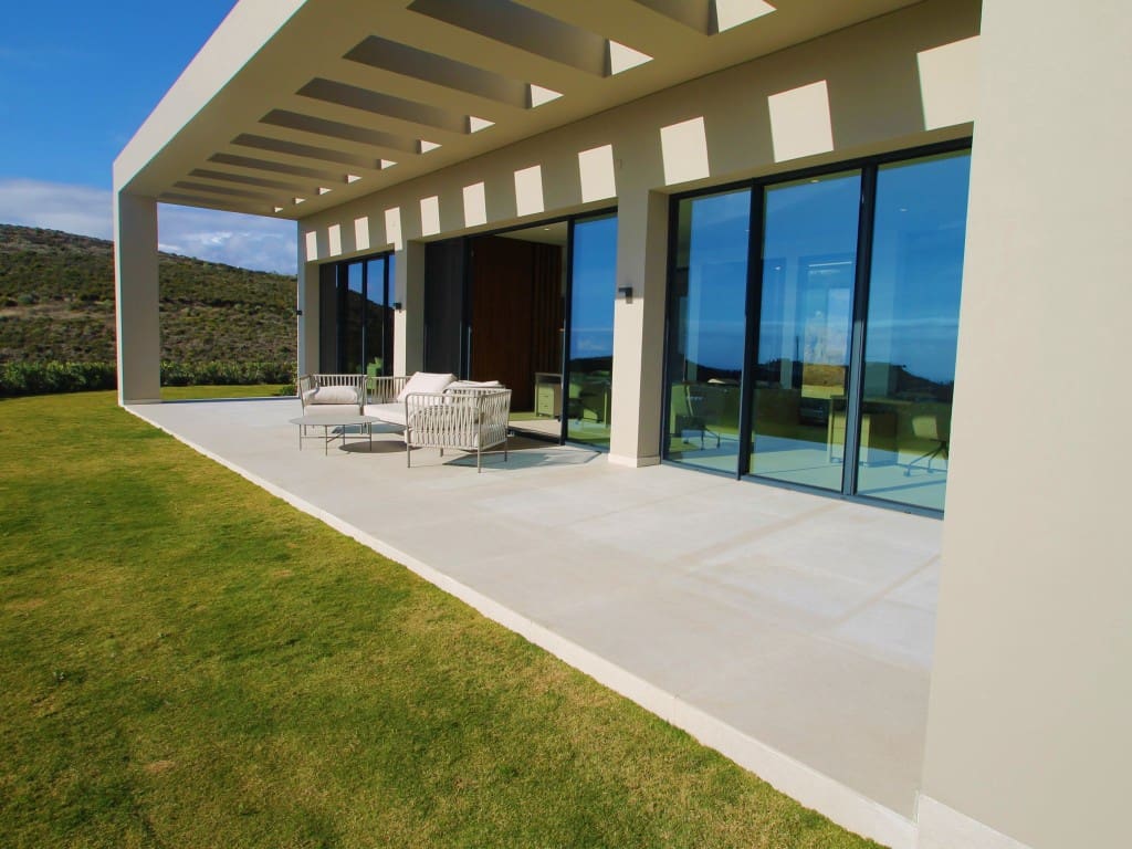 3 slaapkamer Villa te koop in Benahavis met zwembad - € 2.750.000 (Ref: 9560813)