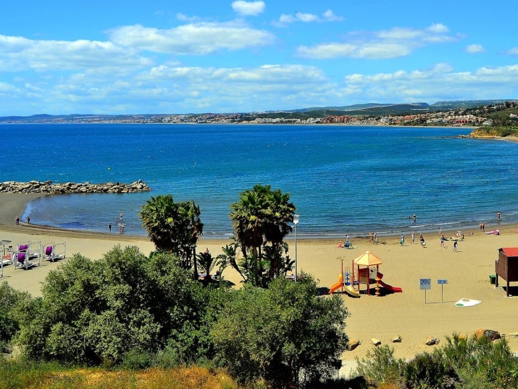 2 quarto Apartamento para venda em New Golden Mile com piscina - 370 500 € (Ref: 9560816)