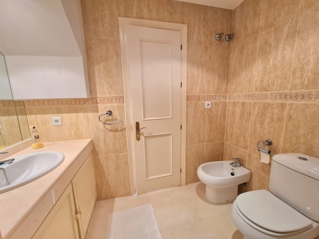 3 slaapkamer Penthouse te koop in Atalaya-Isdabe met zwembad garage - € 520.000 (Ref: 9560838)