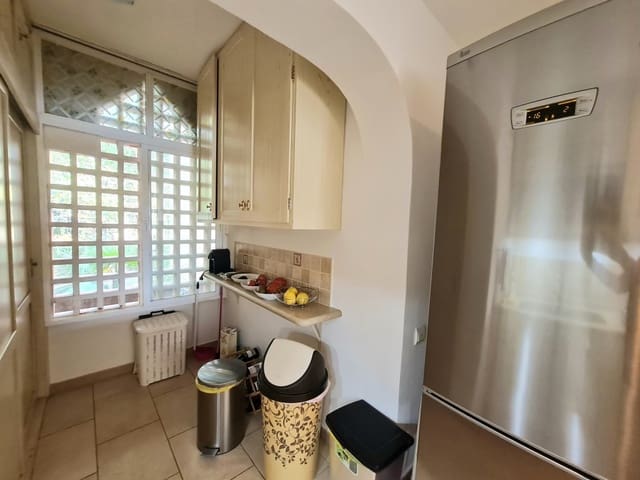 3 slaapkamer Penthouse te koop in Atalaya-Isdabe, Estepona met zwembad garage - € 520.000 (Ref: 9560838)