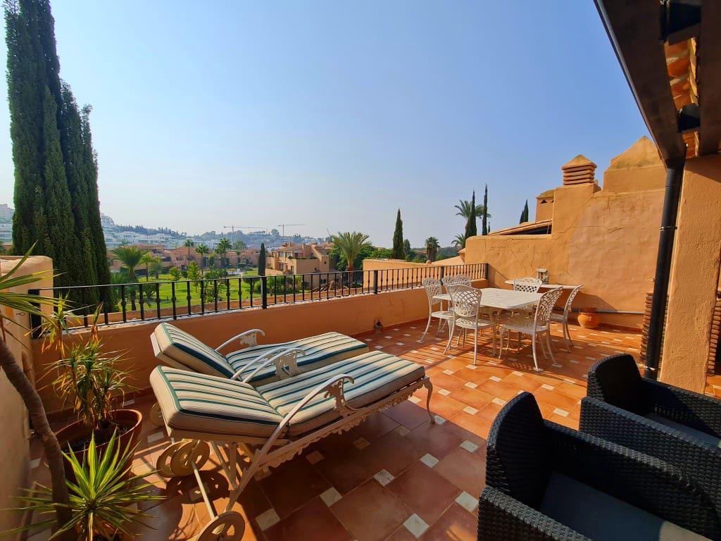 3 slaapkamer Penthouse te koop in Atalaya-Isdabe met zwembad garage - € 520.000 (Ref: 9560838)