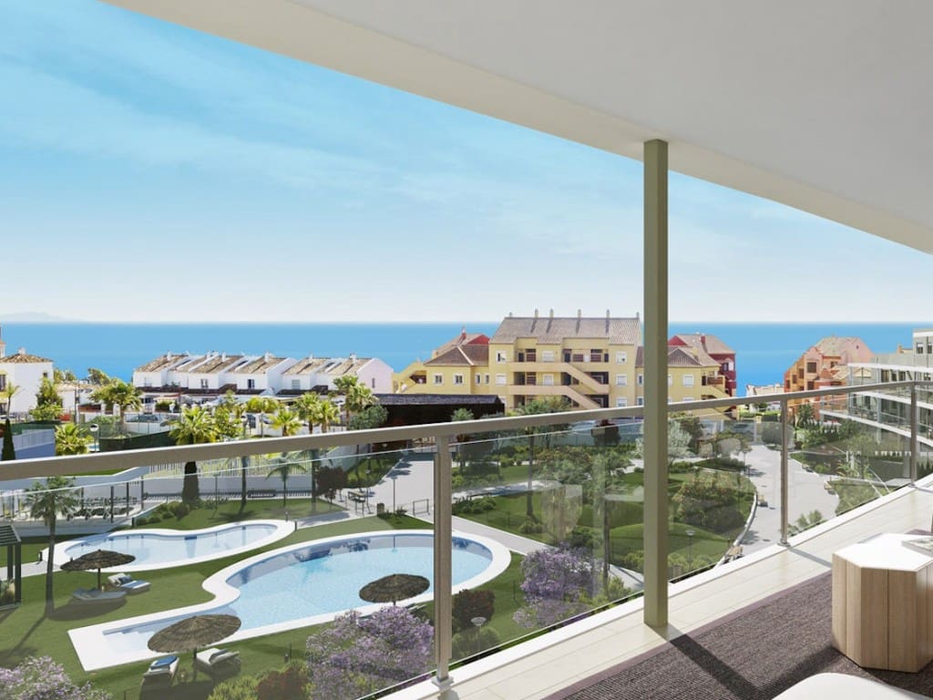 3 soveværelse Penthouse til salg i Manilva med swimmingpool - € 533.500 (Ref: 9560839)