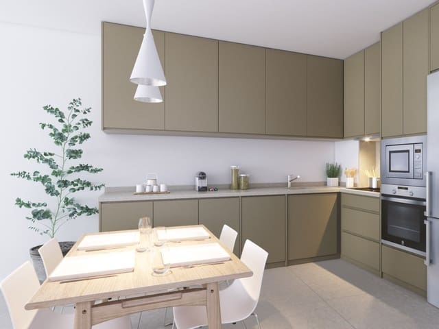 3 soveværelse Penthouse til salg i Manilva med swimmingpool - € 533.500 (Ref: 9560839)