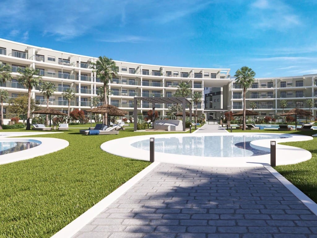 3 soveværelse Penthouse til salg i Manilva med swimmingpool - € 533.500 (Ref: 9560839)