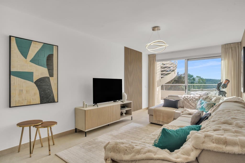 2 soverom Penthouse til salgs i Estepona med svømmebasseng garasje - € 475 000 (Ref: 9580002)