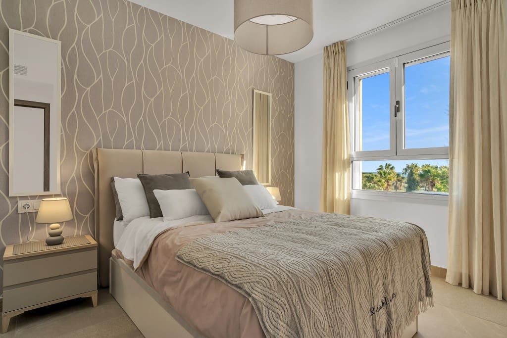 2 soverom Penthouse til salgs i Estepona med svømmebasseng garasje - € 475 000 (Ref: 9580002)