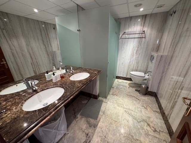 2 camera da letto Appartamento in vendita in New Golden Mile con piscina - 585.000 € (Rif: 9580003)