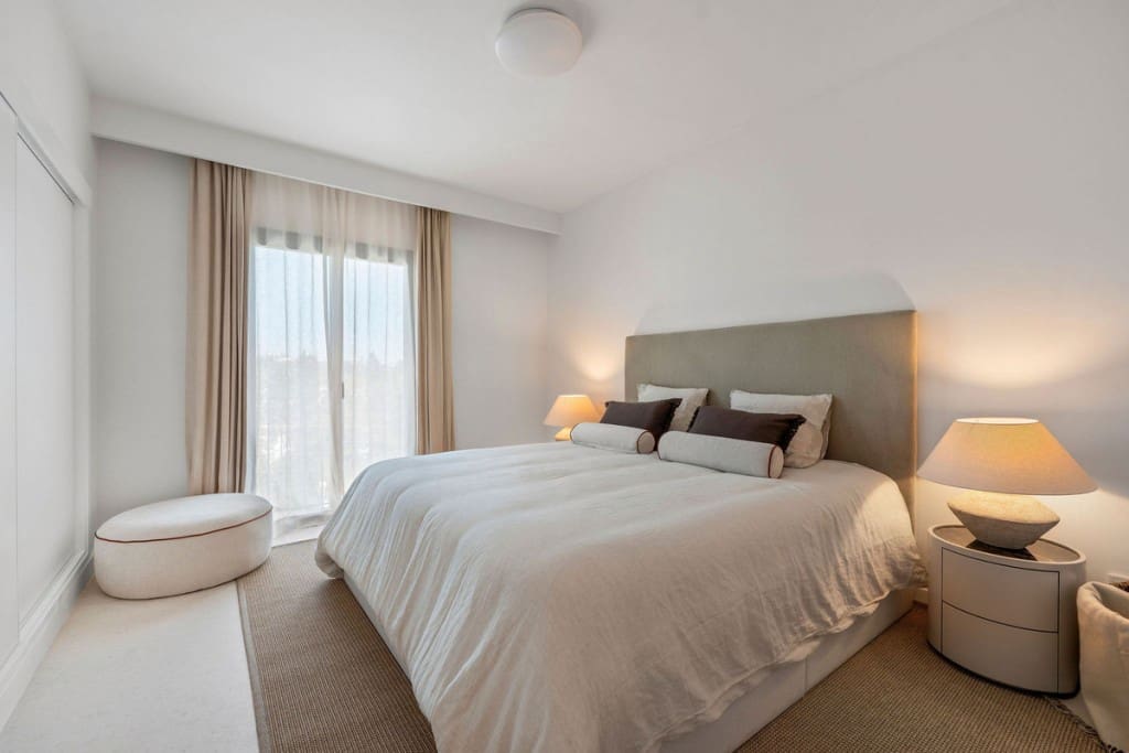 4 soverom Hus til salgs i Nueva Andalucia med svømmebasseng - € 1 850 000 (Ref: 9607141)