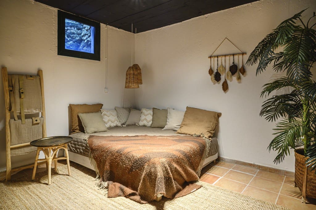 4 sovrum Villa till salu i El Paraiso med pool garage - 1 995 000 € (Ref: 9660796)