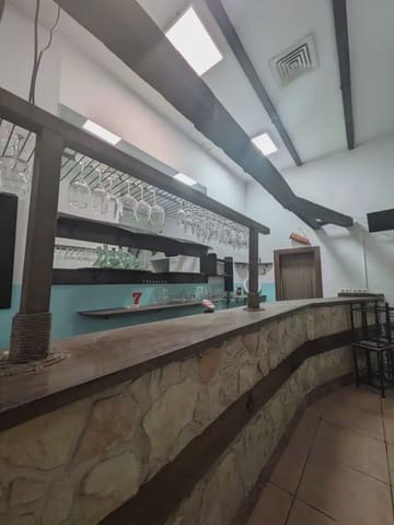 Commerciale da affittare in Burriana / Borriana - 950 € (Rif: 10100659)