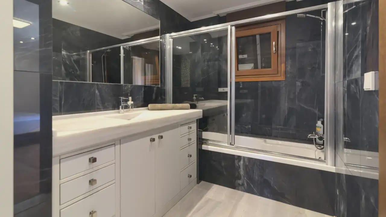 Chalet de 14 habitaciones en Burriana / Borriana en venta con piscina garaje - 1.800.000 € (Ref: 10100665)