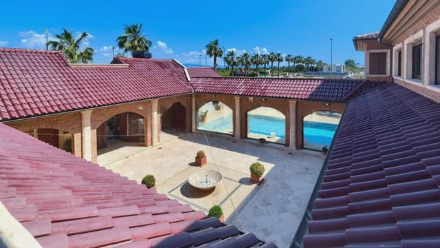 14 soveværelse Villa til salg i Burriana / Borriana med swimmingpool garage - € 1.800.000 (Ref: 10100665)