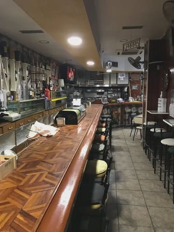 Commerciale da affittare in Burriana / Borriana - 850 € (Rif: 10100667)