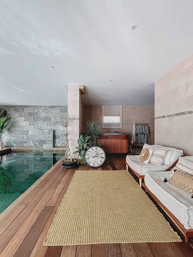 5 soverom Villa til salgs i La Nucia med svømmebasseng garasje - € 2 400 000 (Ref: 10100674)