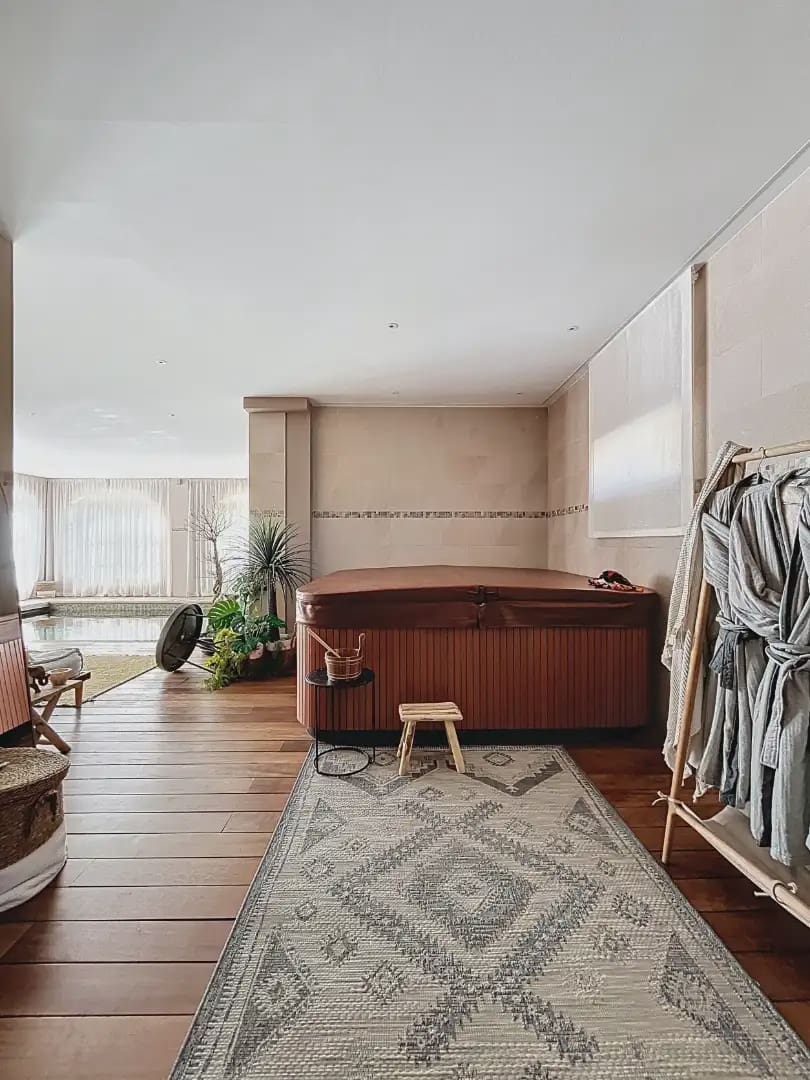 5 soverom Villa til salgs i La Nucia med svømmebasseng garasje - € 2 400 000 (Ref: 10100674)