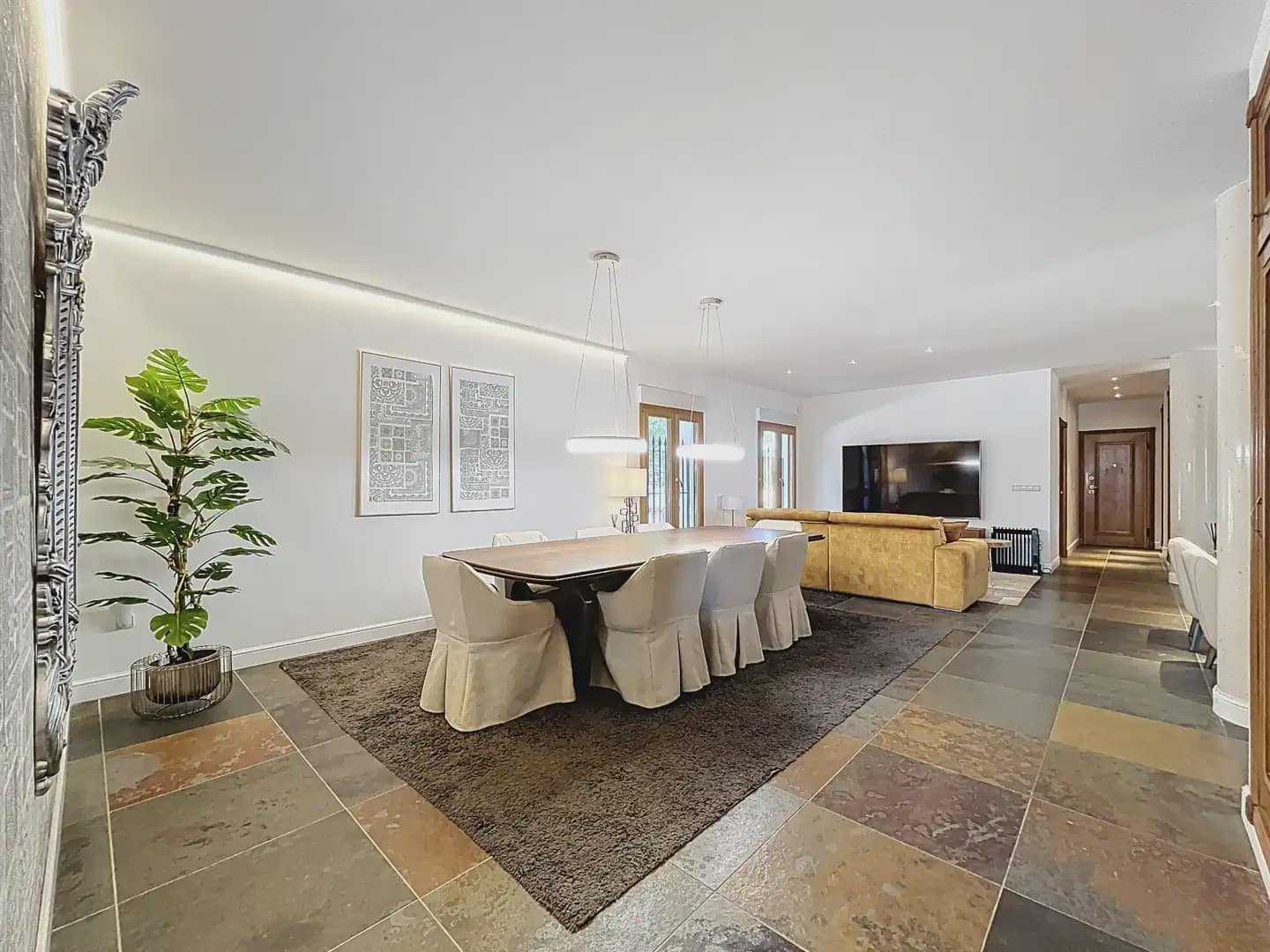 5 soverom Villa til salgs i La Nucia med svømmebasseng garasje - € 2 400 000 (Ref: 10100674)