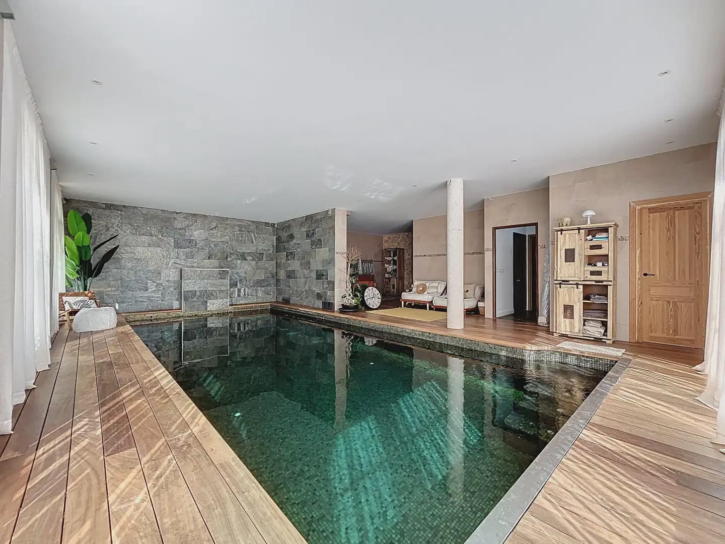 5 soverom Villa til salgs i La Nucia med svømmebasseng garasje - € 2 400 000 (Ref: 10100674)