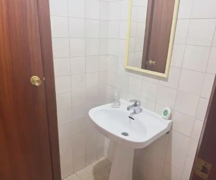 Commercieel te koop in Castello de la Plana - € 125.000 (Ref: 10100680)
