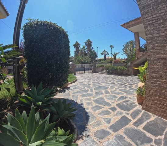 7 chambre Villa/Maison à vendre à Burriana / Borriana avec piscine garage - 680 000 € (Ref: 10100685)