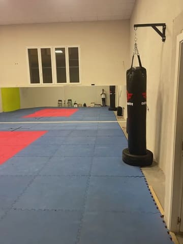 Commerciale da affittare in Burriana / Borriana - 300 € (Rif: 10100688)