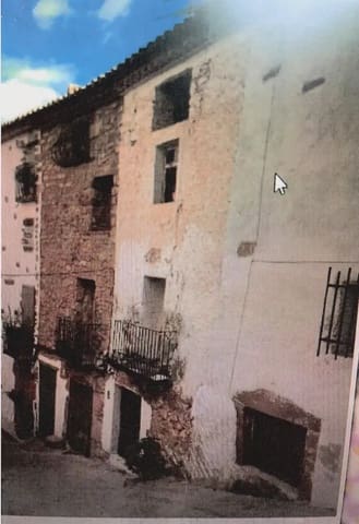 Townhouse for sale in Vilafamés - € 85,000 (Ref: 10100689)