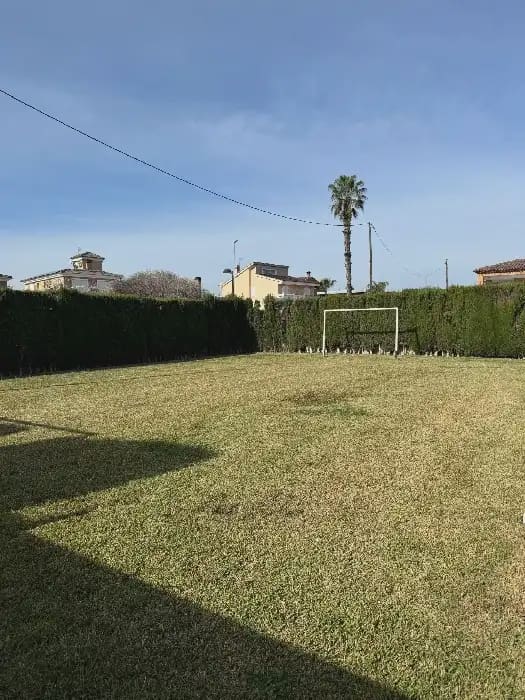 4 slaapkamer Villa te koop in Burriana / Borriana met zwembad garage - € 700.000 (Ref: 10100709)