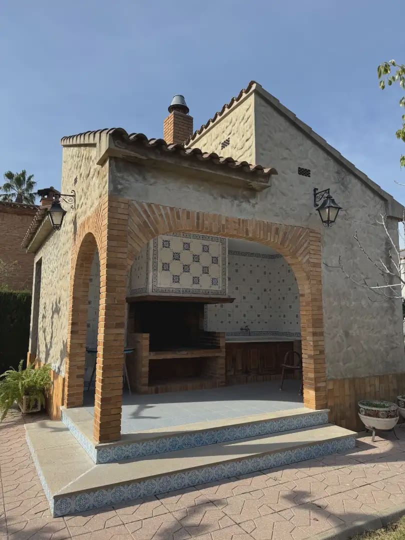 4 slaapkamer Villa te koop in Burriana / Borriana met zwembad garage - € 700.000 (Ref: 10100709)