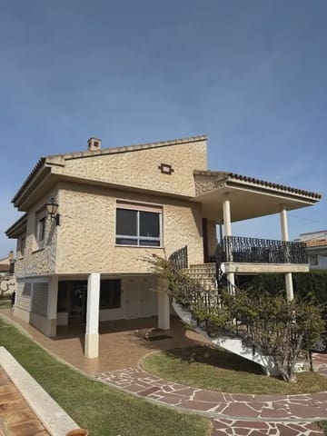 4 slaapkamer Villa te koop in Burriana / Borriana met zwembad garage - € 700.000 (Ref: 10100709)