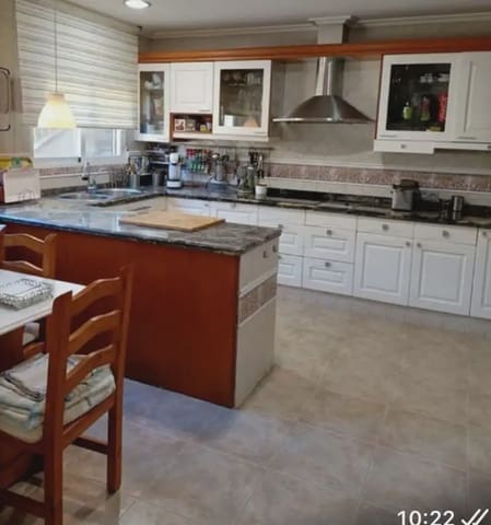 4 soverom Villa til salgs i Onda - € 350 000 (Ref: 10100711)
