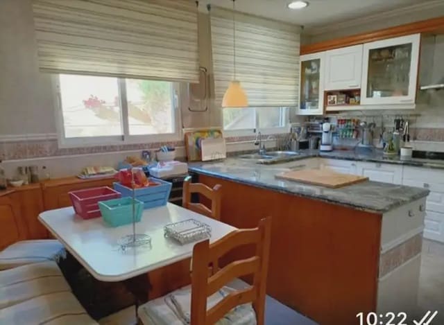 4 soverom Villa til salgs i Onda - € 350 000 (Ref: 10100711)