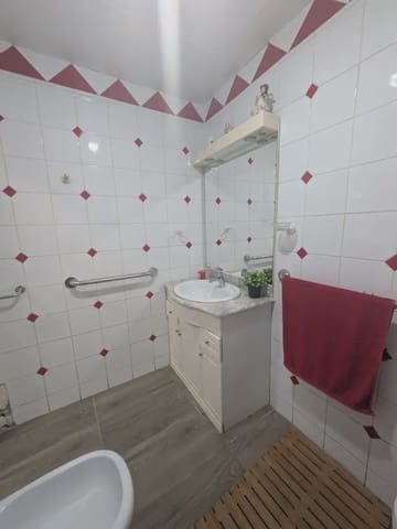 4 camera da letto Casa da affittare in Burriana / Borriana - 950 € (Rif: 10100717)