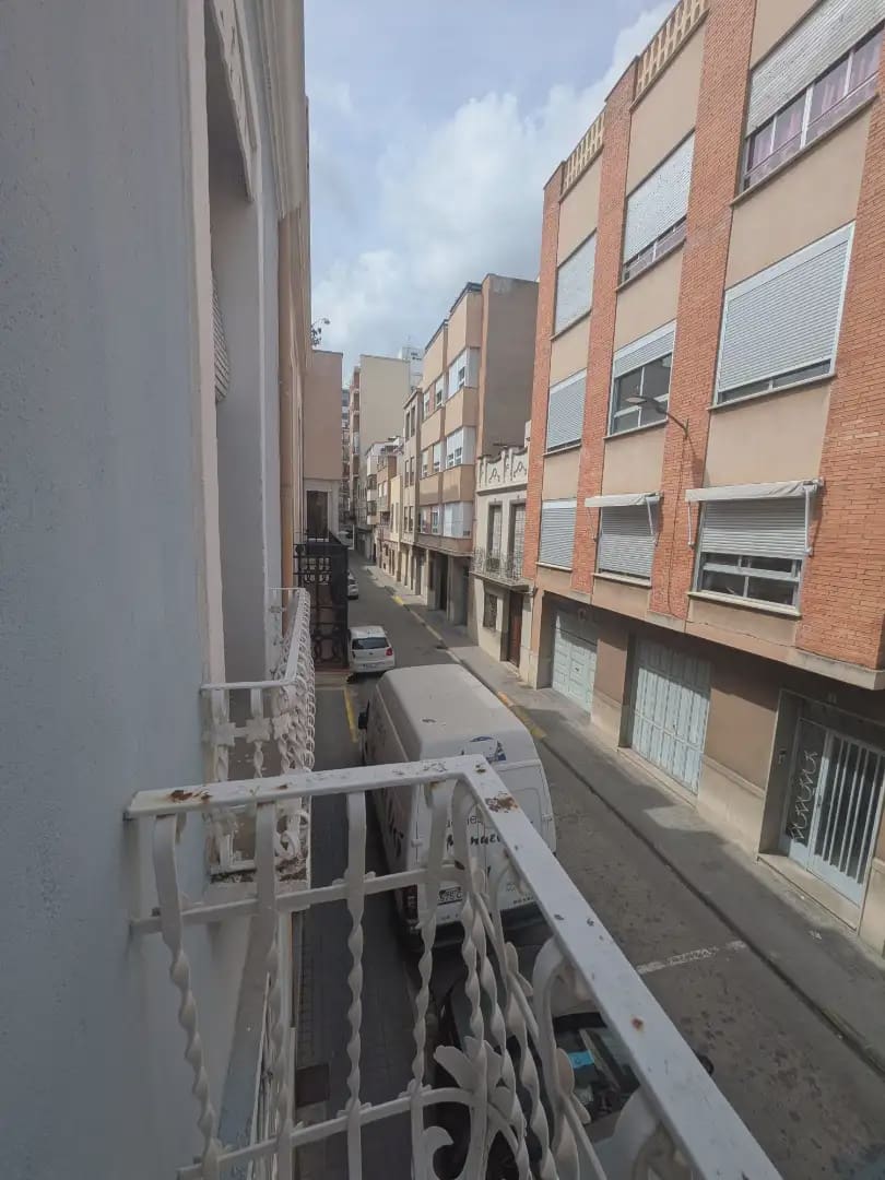 4 camera da letto Casa da affittare in Burriana / Borriana - 950 € (Rif: 10100717)