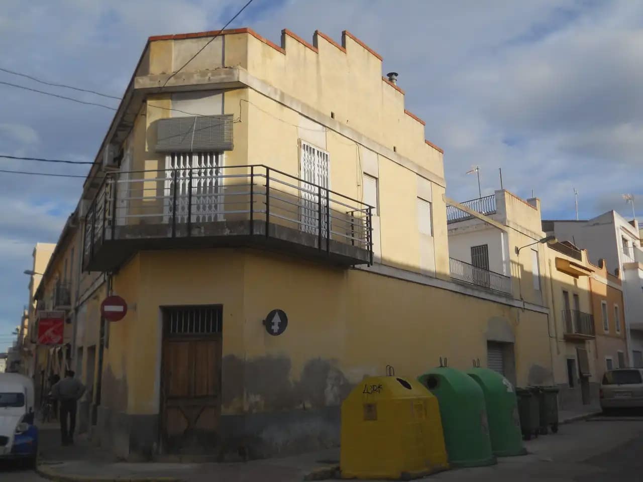 Commercial for sale in La Pobla Llarga - € 125,000 (Ref: 10100718)