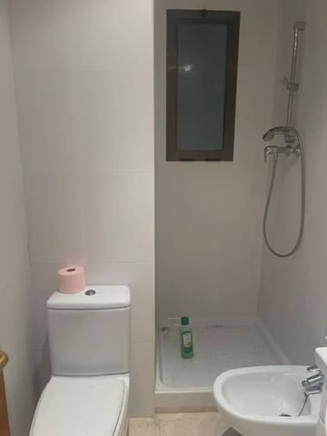 Appartement de 4 chambres à louer à Burriana / Borriana - 800 € (Ref: 10100720)