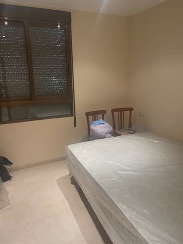 Appartement de 4 chambres à louer à Burriana / Borriana - 800 € (Ref: 10100720)