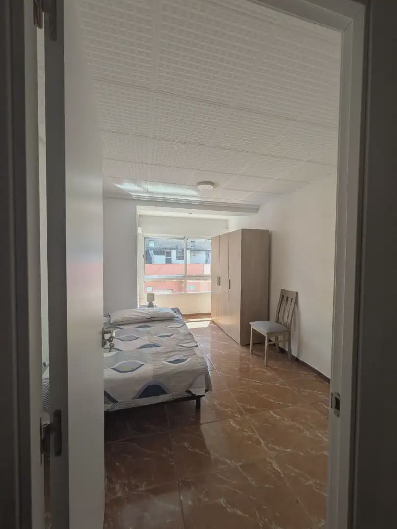 Piso de 5 habitaciones en Burriana / Borriana en venta - 130.000 € (Ref: 10100722)