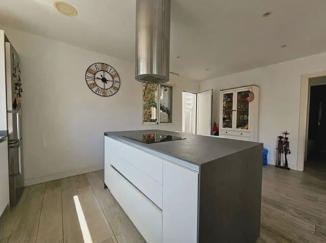 Chalet de 3 habitaciones en Burriana / Borriana en venta - 380.000 € (Ref: 10130989)