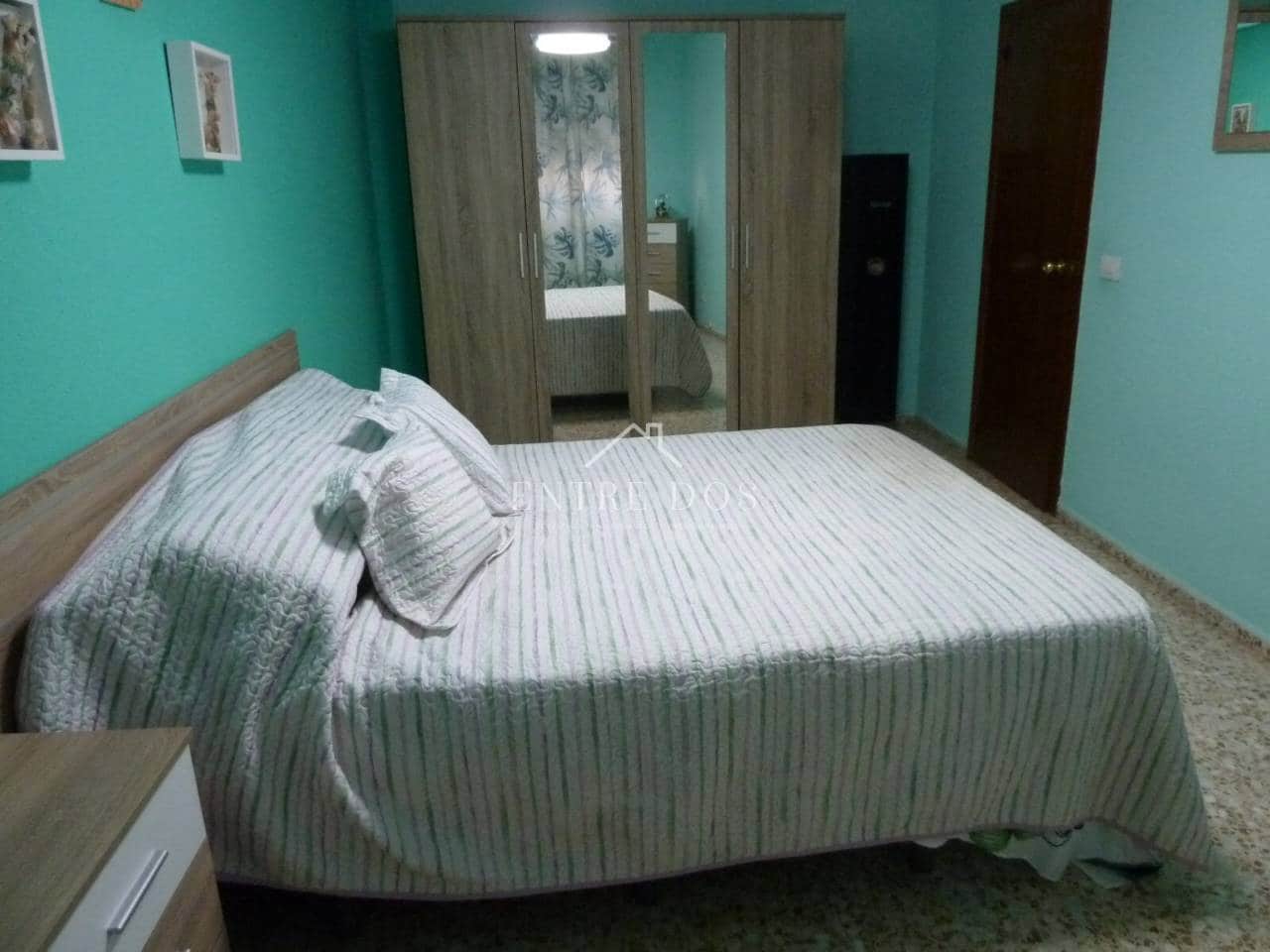 4 makuuhuone Asunto myytävänä paikassa Vila-real - 130 000 € (Ref: 10127499)